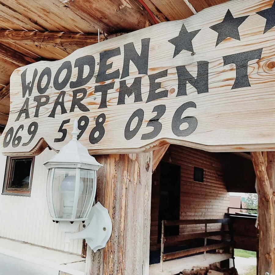 Проживание в семье Woden apartment Жабляк-13