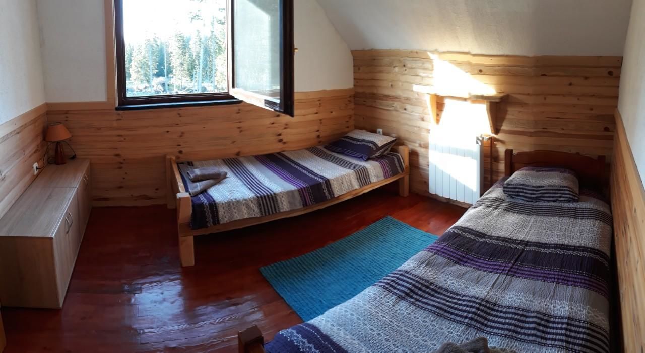 Проживание в семье Woden apartment Жабляк